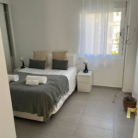 2 A 700m Puerto Banus, Naranjos Apartment Marbella